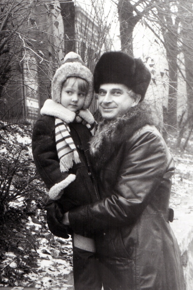 Отец и сын: Анатолий Соловьяненко с младшим сыном, названным в его честь. Фото: пресс-служба Национальной оперы и из личного архива А. Соловьяненко. 