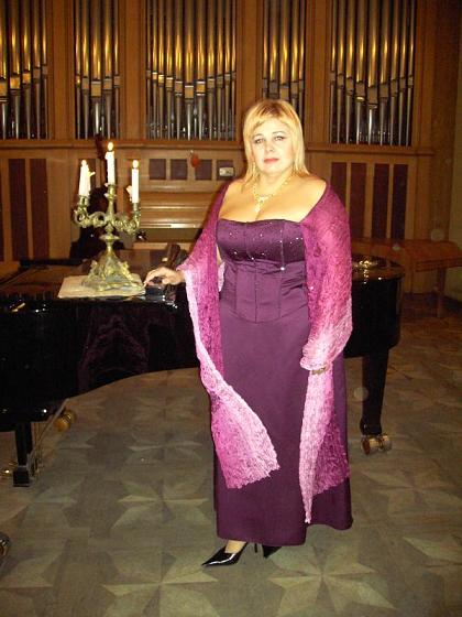 Ірина Криворученко, мецо-сопрано