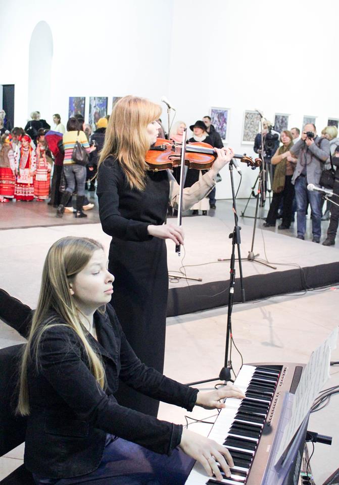 Вічна загадка: Понад 100 полотен Івана Марчука в "Мистецькому Арсеналі". Фото: Вікторія Руденко Вічна загадка: Понад 100 полотен Івана Марчука в "Мистецькому Арсеналі". Фото: Вікторія Руденко