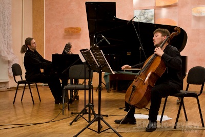 Дмитро Таванець (фортепіано) і Золтан Алмаші (віолончель)