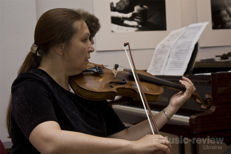 Марія Ходіна (скрипка)