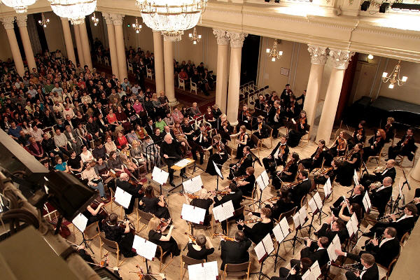 28 березня в Національній філармонії України відбувся заключний концерт циклу "Всі симфонії Чайковського". Фото: Юрій Тоцький