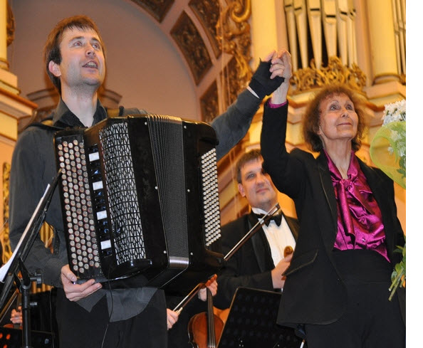 Софія Губайдуліна та Роман Юсипей. Фото з сайту: http://vgolos.com.ua