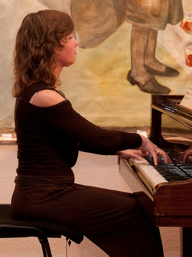Тетяна Борисенко, фортепіано 