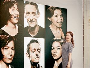 Фотографії Олени Токар прикрашають галерею портретів солістів опери в Лейпцигу. Фото з особистого архіву Олени Токар