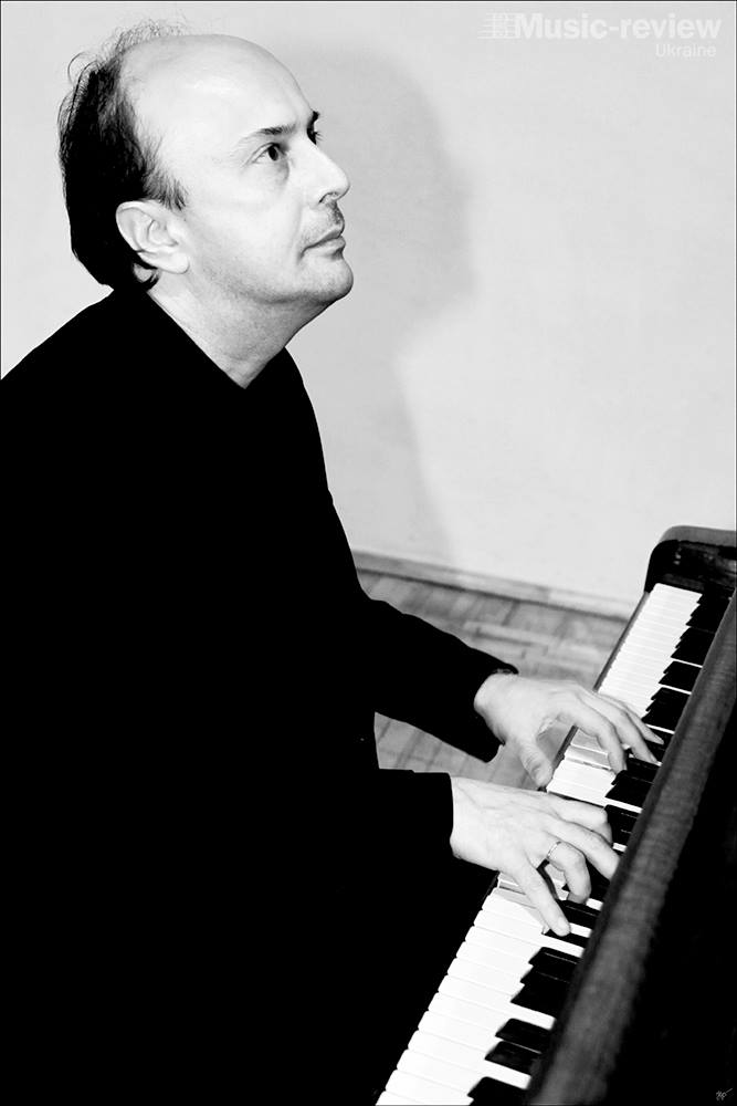 Піаніст Мирослав Драган у проекті "Нова філармонія". Фото: Юрій Тоцький
