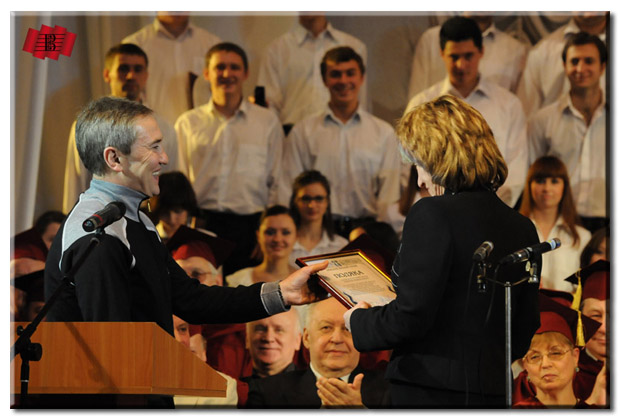 Леонід Черновецький вручив Подяки та почесні грамоти співробітникам музичної академії
