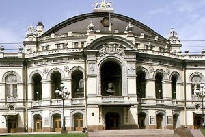 Національна опера України: ексклюзивний відтінок осені