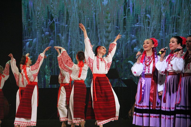 “Весняні барви”  ансамблю “Сіверських клейнодів”