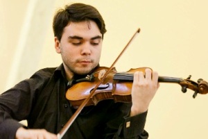 Холматов Роман, скрипка