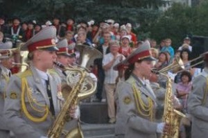 Сумчани в сімнадцяте зустрічають фестиваль духової музики «Сурми України»