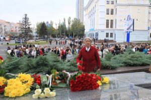 Вечер памяти Героя Украины Анатолия Соловьяненко в Донецкой опере