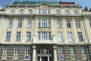 У Львові консерваторія хоче відібрати приміщення у прокуратури